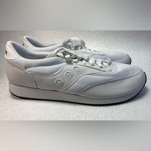 Saucony sneaker trainers 9.5 41 White fashion comfort casual